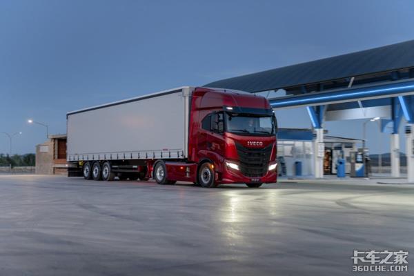 Driver-centric truck, IVECO launches S-way